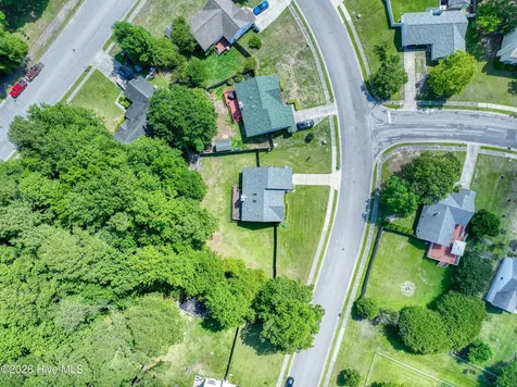 308 Pebble Lane Jacksonville NC 28546