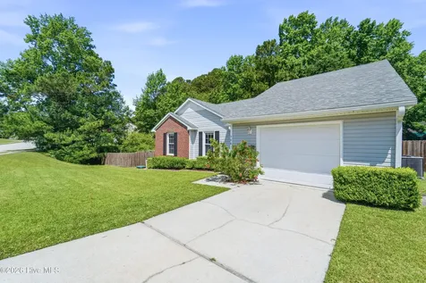 308 Pebble Lane Jacksonville NC 28546