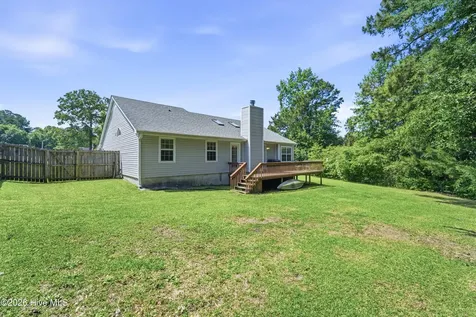 308 Pebble Lane Jacksonville NC 28546