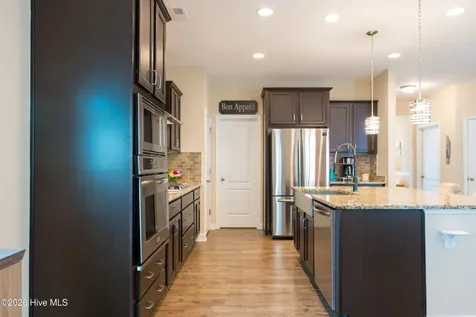 232 Trisail Terrace Wilmington NC 28412