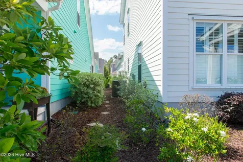 232 Trisail Terrace Wilmington NC 28412