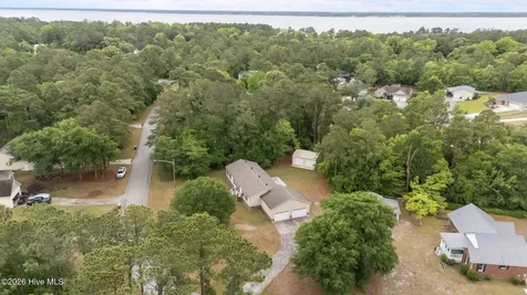 52 Wayne Drive Minnesott Beach NC 28510
