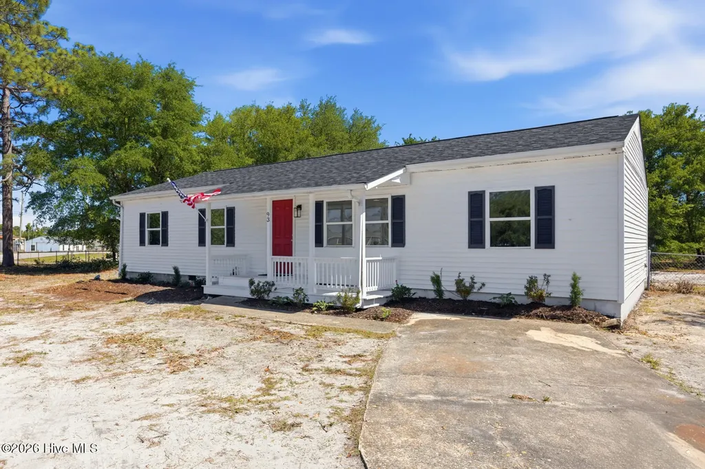 93 Riegel Drive Hubert NC 28539