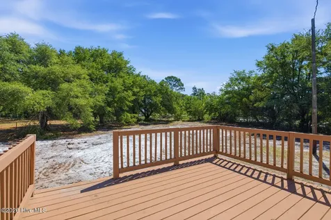 93 Riegel Drive Hubert NC 28539