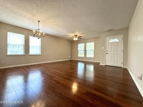 521 Jimmies Creek Drive New Bern NC 28562