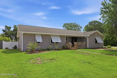 602 W Broad Street Swansboro NC 28584