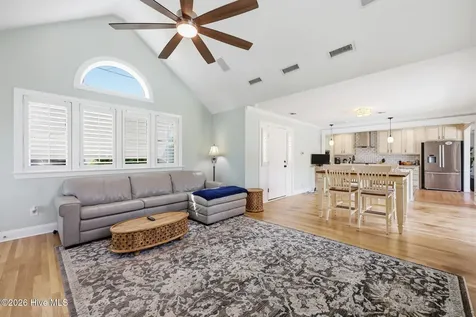 602 W Broad Street Swansboro NC 28584