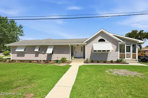 602 W Broad Street Swansboro NC 28584