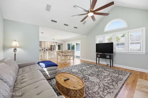 602 W Broad Street Swansboro NC 28584