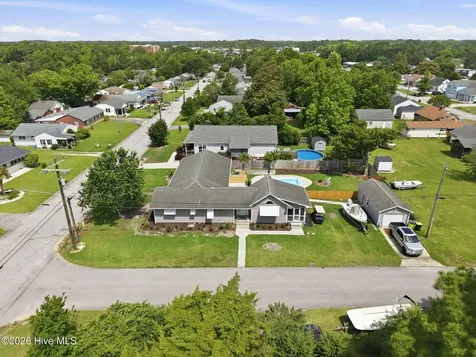 602 W Broad Street Swansboro NC 28584