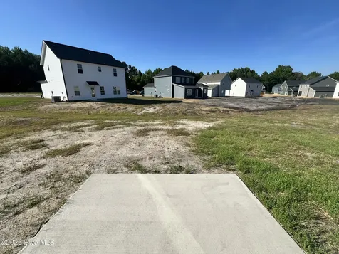 530 Bartley Street Vass NC 28394