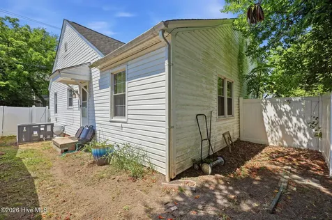 700 Johnston Street Greenville NC 27858