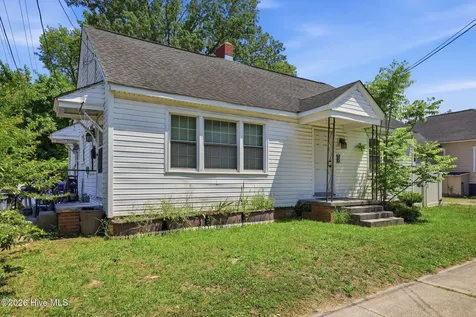 700 Johnston Street Greenville NC 27858
