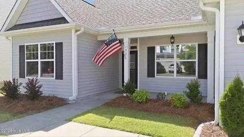 32 Kenilworth Street Clayton NC 27527