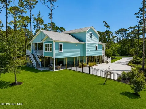 614 Marsh Grass Court Southport NC 28461