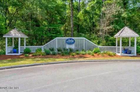 614 Marsh Grass Court Southport NC 28461