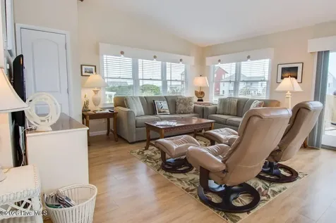 6820 Ocean Drive Emerald Isle NC 28594