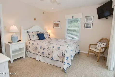 6820 Ocean Drive Emerald Isle NC 28594