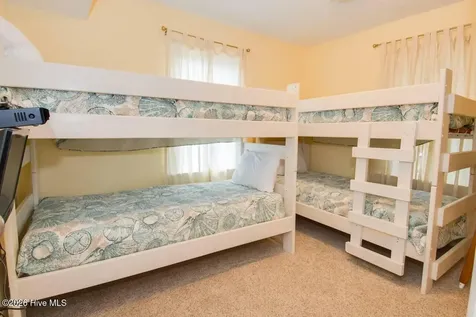 6820 Ocean Drive Emerald Isle NC 28594