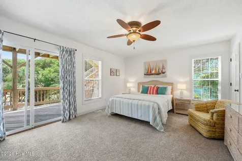 9911 Chrissie Wright Court Emerald Isle NC 28594