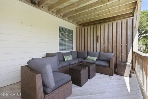 9911 Chrissie Wright Court Emerald Isle NC 28594