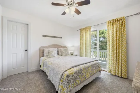 9911 Chrissie Wright Court Emerald Isle NC 28594