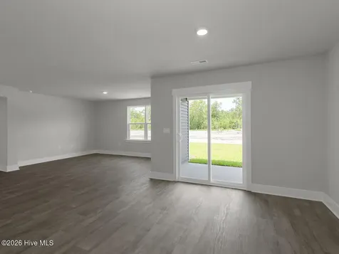 1663 Yellow Fin Drive SE Winnabow NC 28479