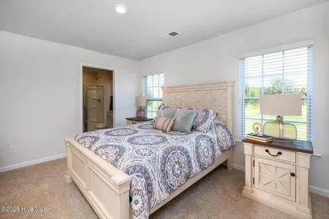 1635 Yellow Fin Drive SE Winnabow NC 28479