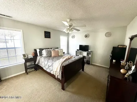 101 Luke Court New Bern NC 28560