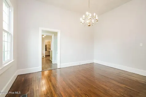 208 E Capitola Avenue Kinston NC 28501