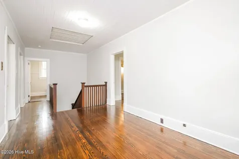 208 E Capitola Avenue Kinston NC 28501