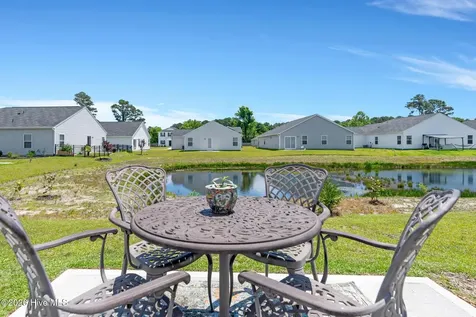 4901 Abbington Oaks Way SE Southport NC 28461