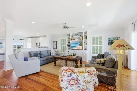 112 Robin Avenue Atlantic Beach NC 28512