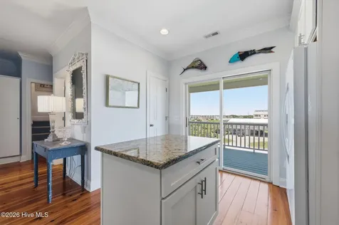 112 Robin Avenue Atlantic Beach NC 28512