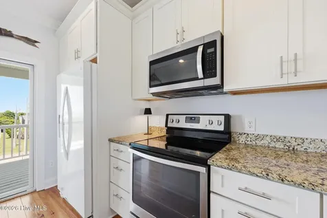 112 Robin Avenue Atlantic Beach NC 28512