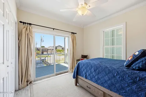 112 Robin Avenue Atlantic Beach NC 28512
