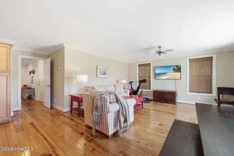 112 Robin Avenue Atlantic Beach NC 28512