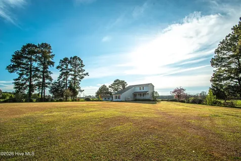 8564 S Nc 41 Highway Wallace NC 28466