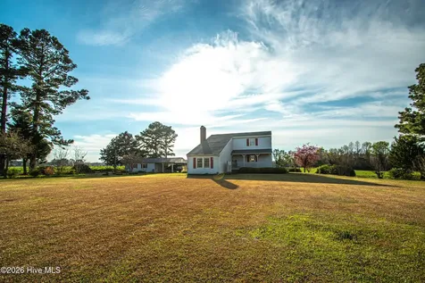 8564 S Nc 41 Highway Wallace NC 28466