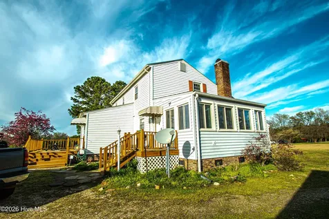 8564 S Nc 41 Highway Wallace NC 28466