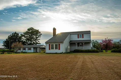 8564 S Nc 41 Highway Wallace NC 28466