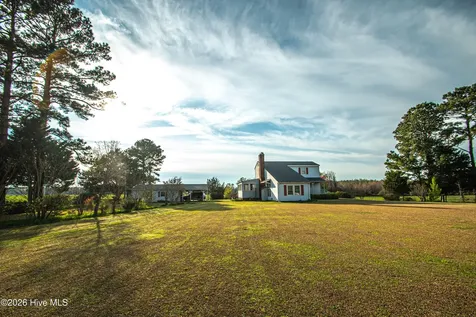 8564 S Nc 41 Highway Wallace NC 28466