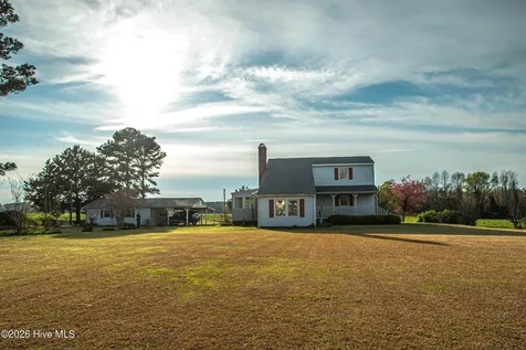 8564 S Nc 41 Highway Wallace NC 28466