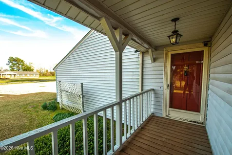 8564 S Nc 41 Highway Wallace NC 28466