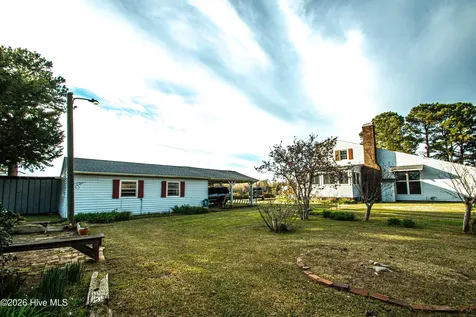 8564 S Nc 41 Highway Wallace NC 28466