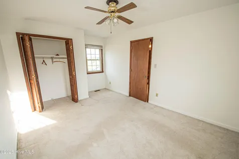 8564 S Nc 41 Highway Wallace NC 28466