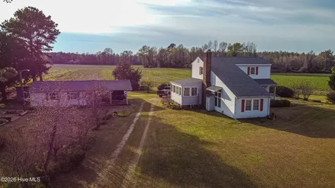 8564 S Nc 41 Highway Wallace NC 28466