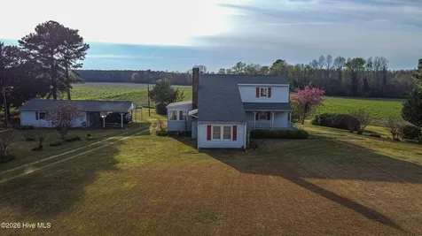 8564 S Nc 41 Highway Wallace NC 28466