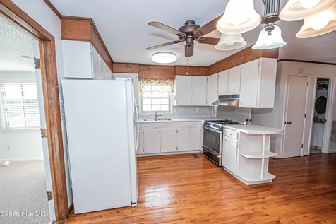 8564 S Nc 41 Highway Wallace NC 28466