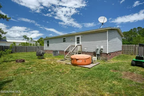 122 Piney Creek Drive Holly Ridge NC 28445